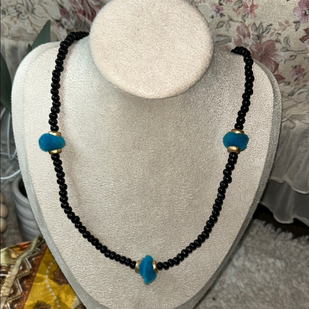 Leela & Lee Black and Turquoise Beaded Necklace